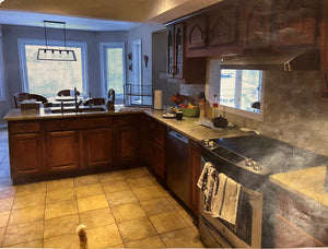 Honey Brown Kitchen w/ Granite Countertops
