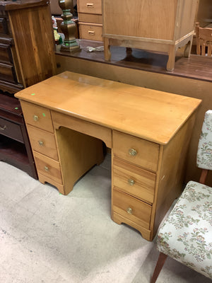 Swirled Handle Desk