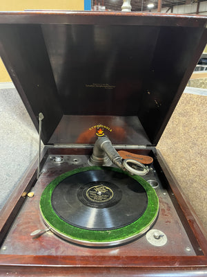 Antique Symphonola Phonograph (c.1917)