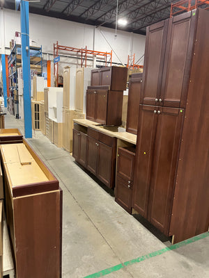 Brown Kitchen with Raised Panels & Composite Sink