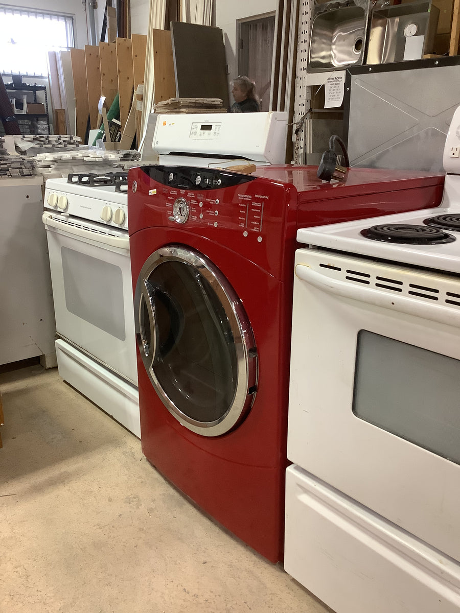 Red Dryer – Habitat for Humanity Greater Ottawa ReStore
