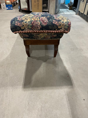 Long Floral Lounge Chair
