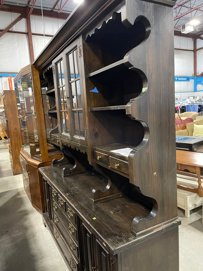 Dark Wooden Buffet & Hutch