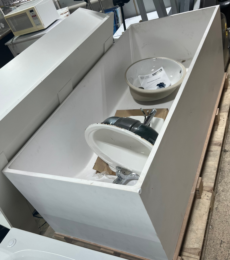 Rectangular Freestanding Bathtub