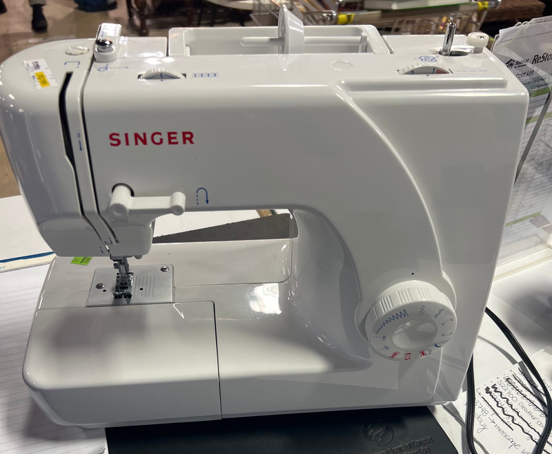 Singer 1507 Sewing Machine