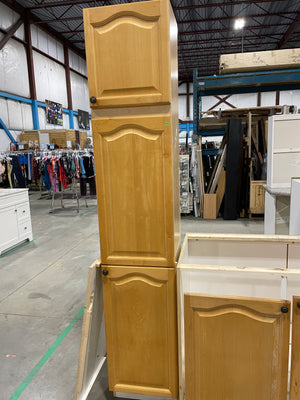 Honey Coloured Raised - Panel Kitchen