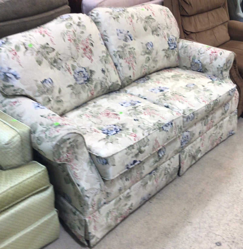 Floral Patterned Loveseat