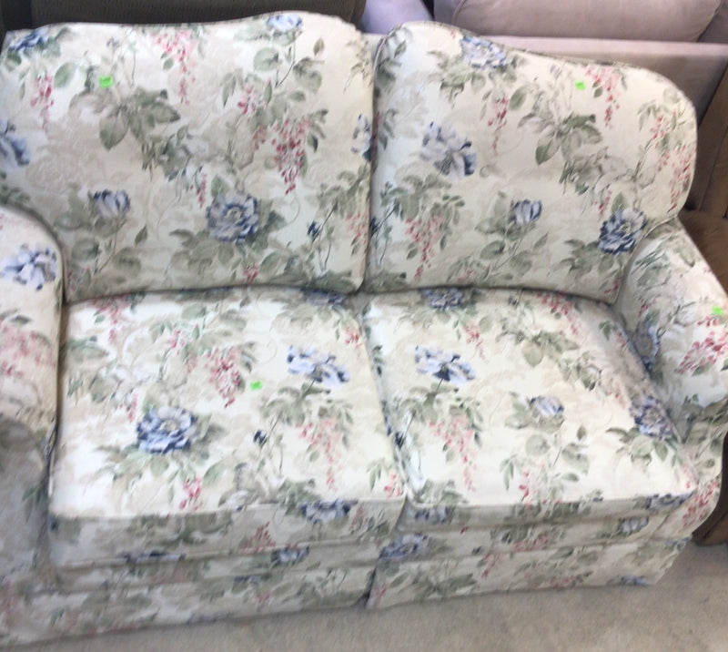 Floral Patterned Loveseat