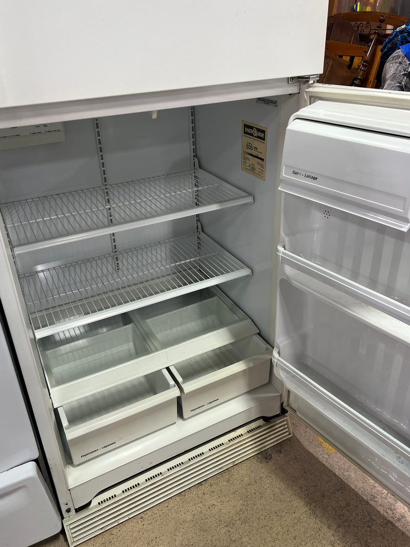 GE Top-Freezer Refrigerator – White (Model LW18JYVLW-1)