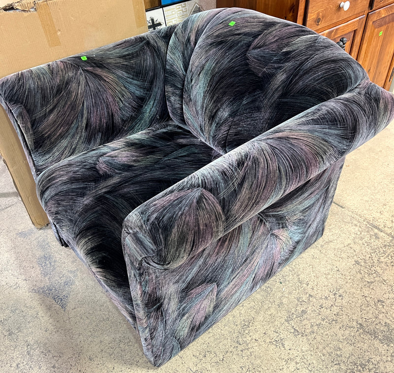 Swirl Velvet Oversized Barrel Chair with Fan Back Design