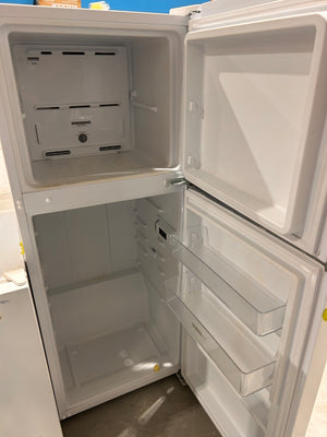 White whirlpool refrigerator