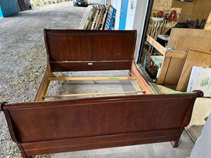 King Sleigh Bed