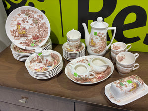 Vintage "Chateau" Dinnerware