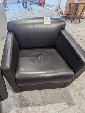Modern Black Lounge Chair