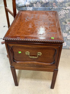 Vintage Traditional Wood Side Table with Drawer