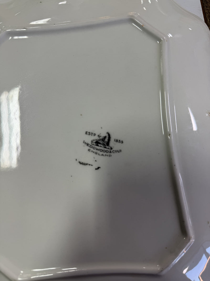 Wedgewood Nanette Black Pattern China Tea Set