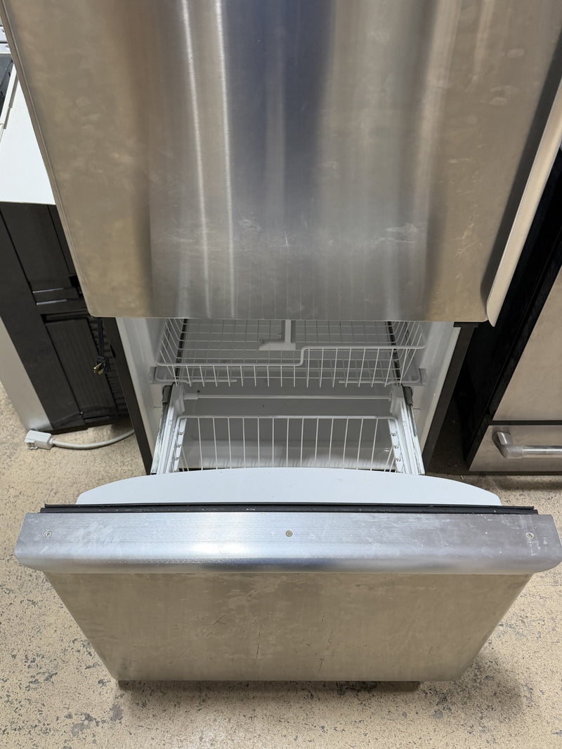 Kenmore Bottom-Freezer Refrigerator
