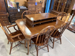 Solid Wood Extendable Dining Table Set with 6 Chairs