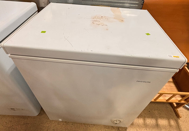 Frigidaire White Chest Freezer
