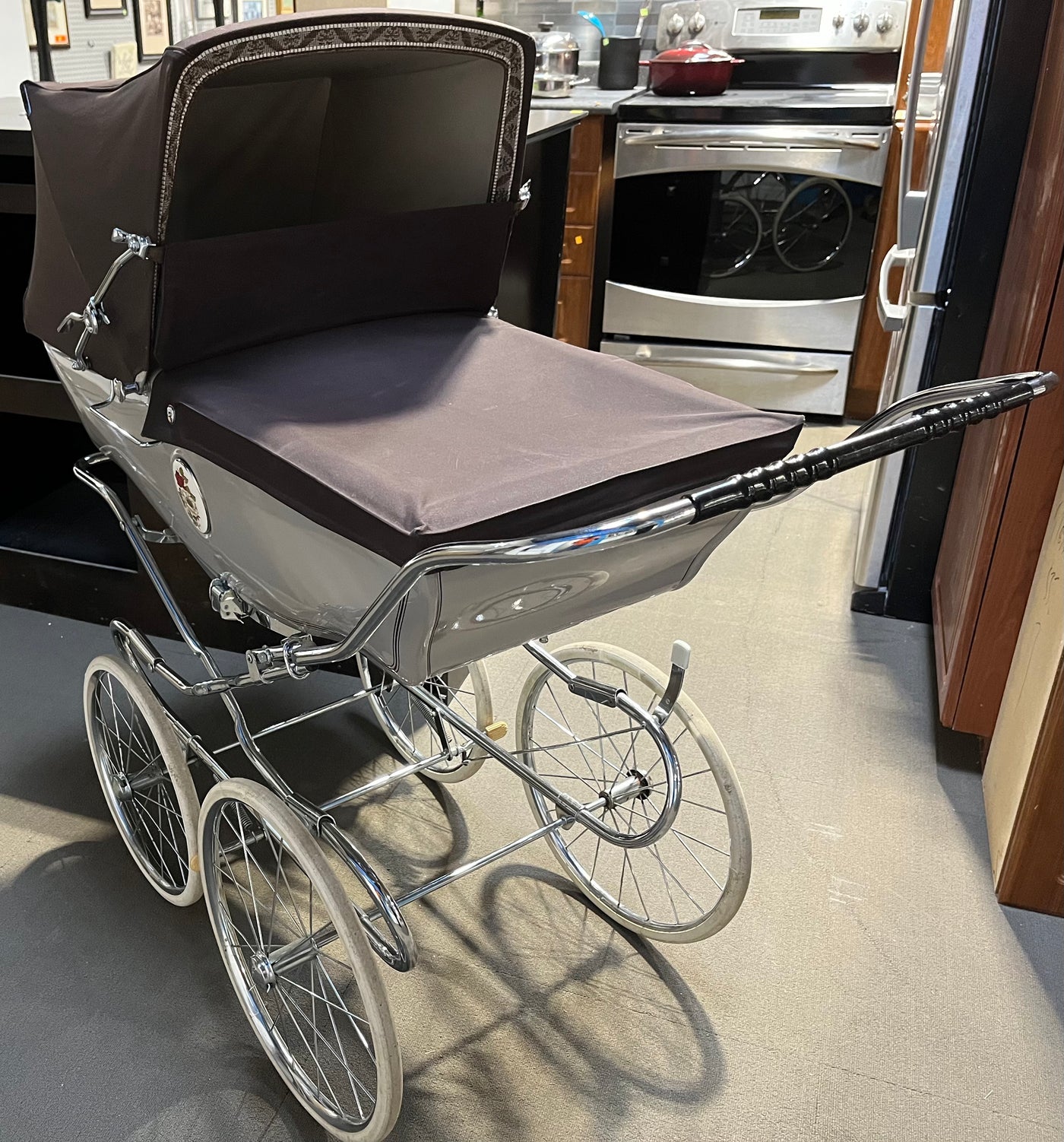 Silver cross carlton pram sales