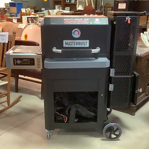 Masterbuilt Gravity Series 900 Charcoal Grill/Smoker/Pizza Oven