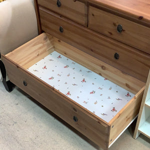 Minimalist Wood Bedroom Vanity