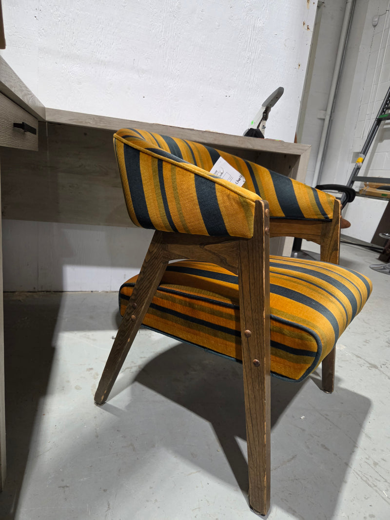 Mid-Century Modern Barrel Accent Chair