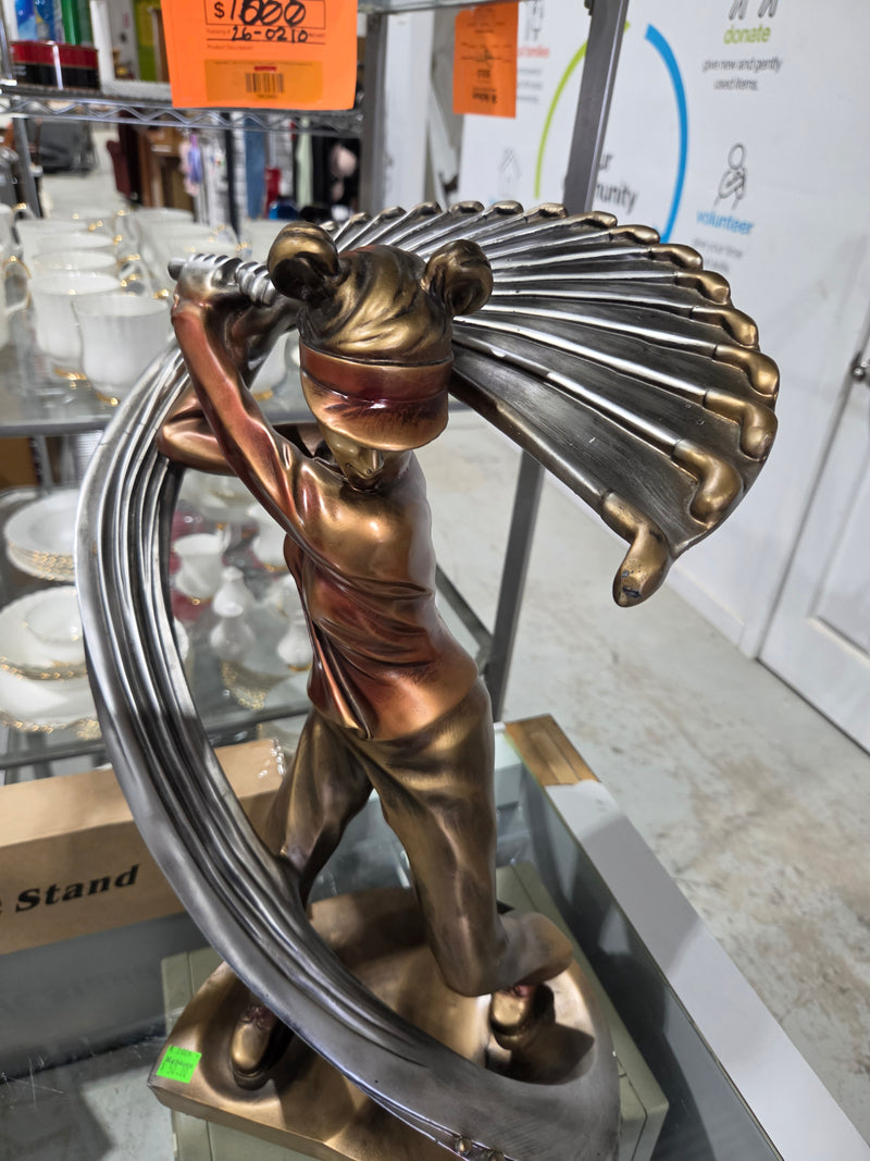 Vintage Austin Productions "Full Swing" Lady Golfer Sculpture