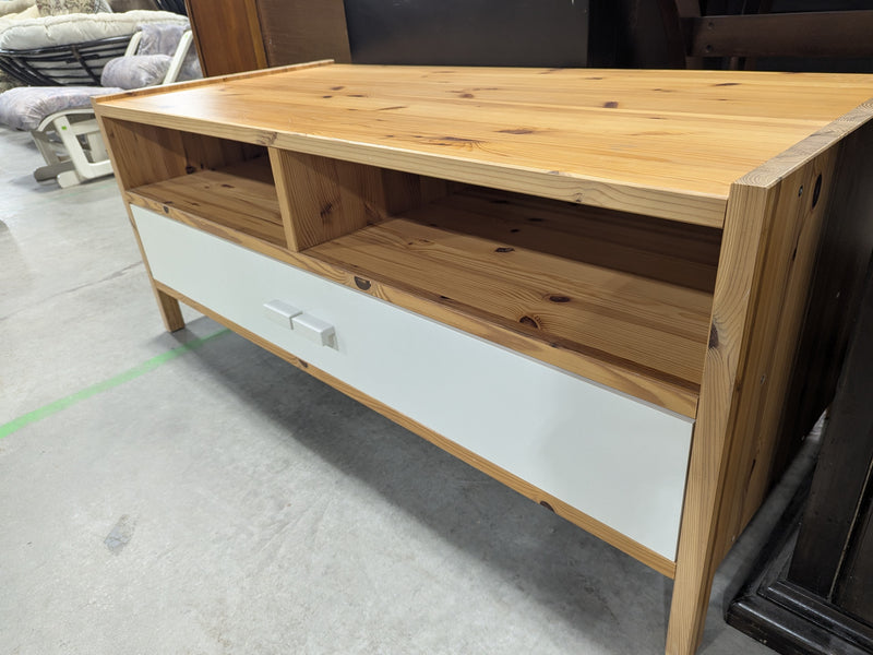 Dual Tone Media Storage Unit