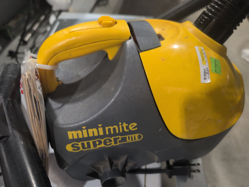 Eureka Mini Mite Super Lite Model 965 Tiny Vacuum Cleaner