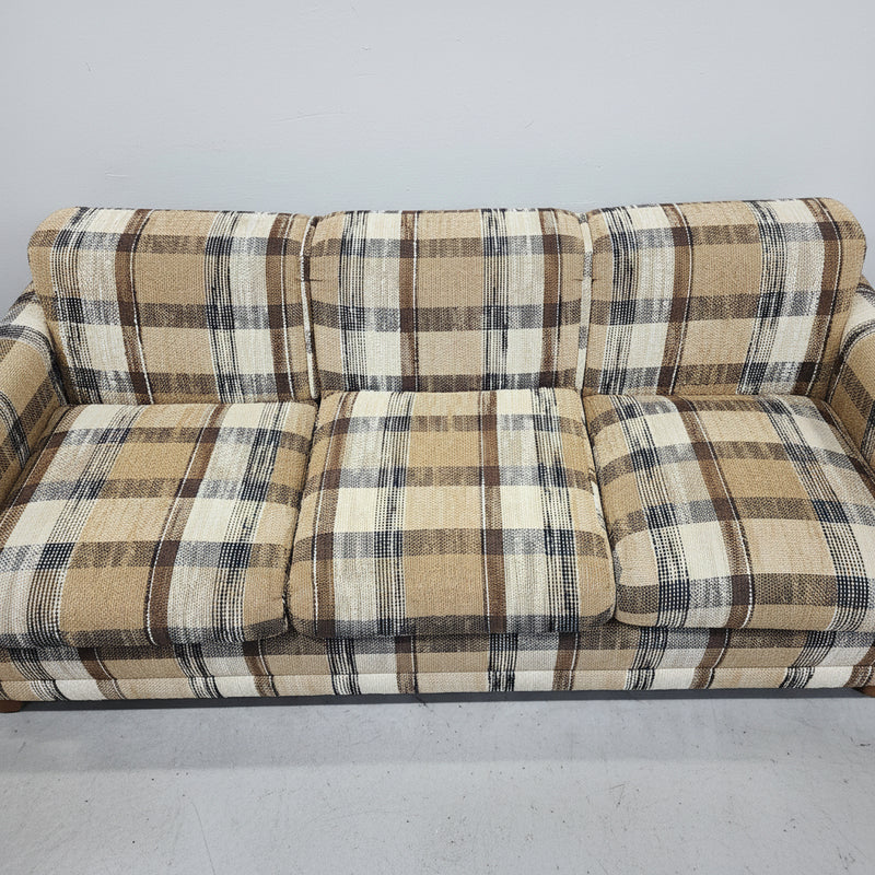 Retro Earth-Tone Plaid 3-Seater Couch