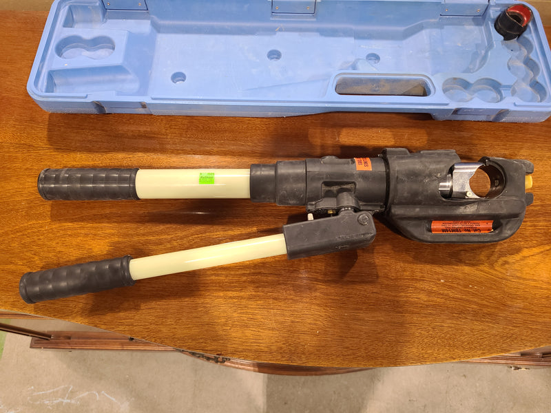 Thomas & Betts TBM14M Manual Hydraulic Crimping Tool with Case