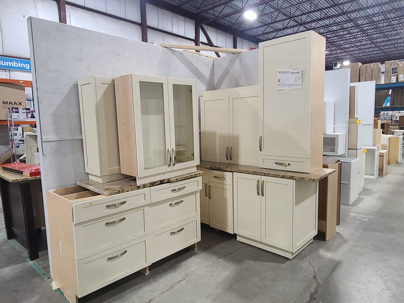 Elegant White Raised-Panel Full Kitchen Cabinet Set