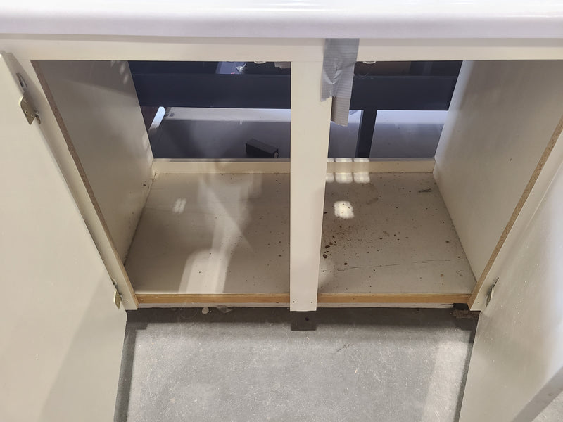 Vintage-Style Cream Bathroom Vanity Combo with Sink