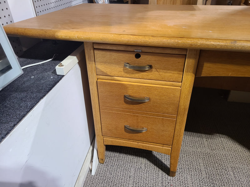 Vintage Mid-Century Style Solid Wood Teacher's Desk Oak