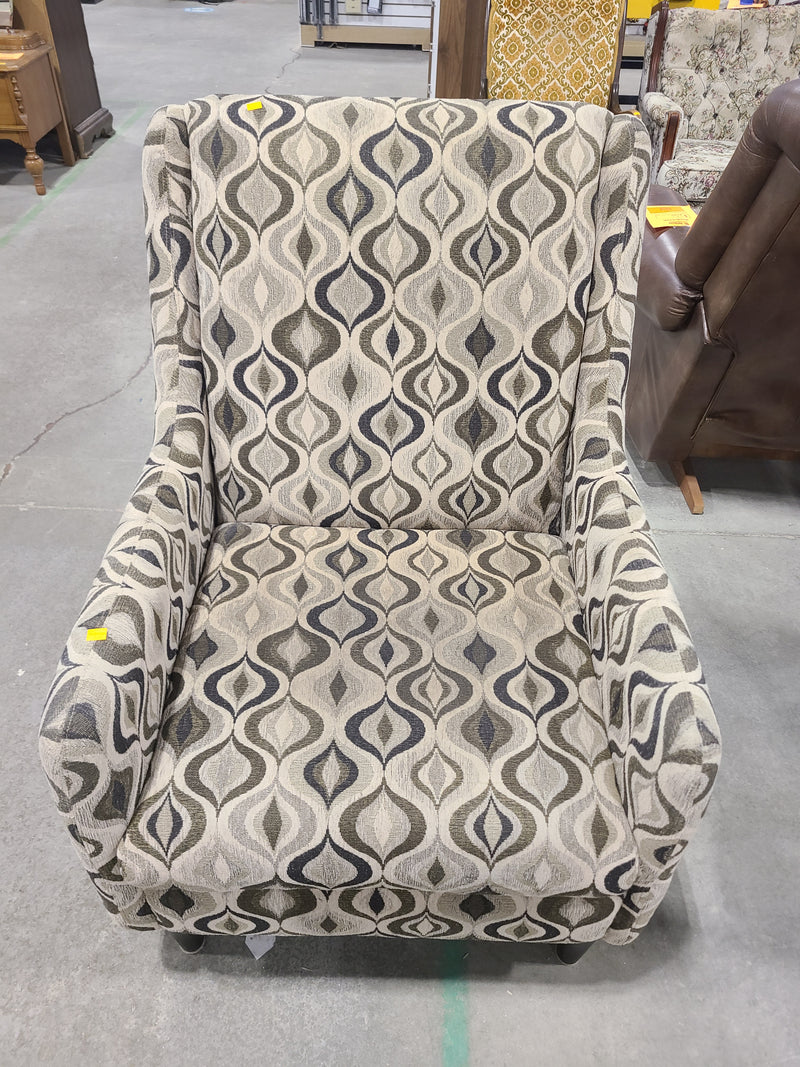 Contemporary Geometric Patterned Accent Chair in Black and White