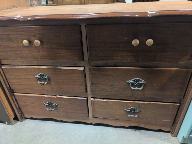 Wooden Dresser with 6 Drawers