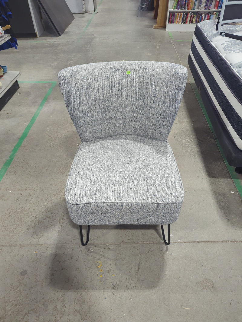 Accent Chair in Herringbone Pattern with Hairpin Legs