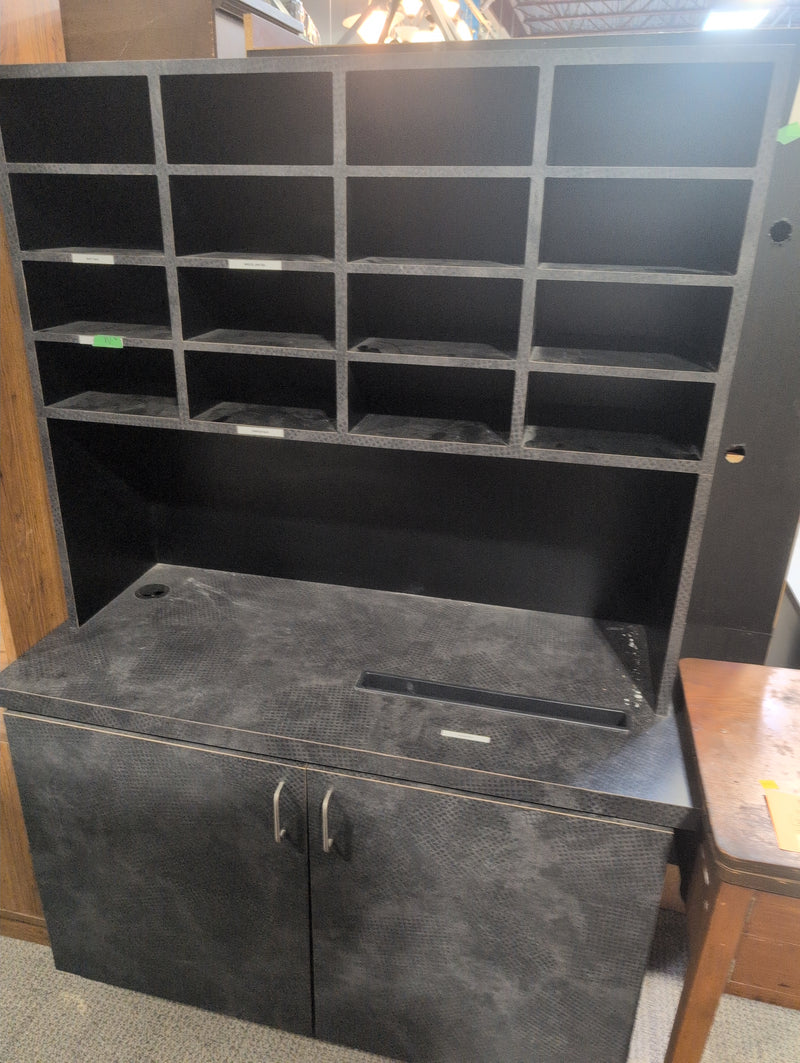 Black Mailroom Sorting Station