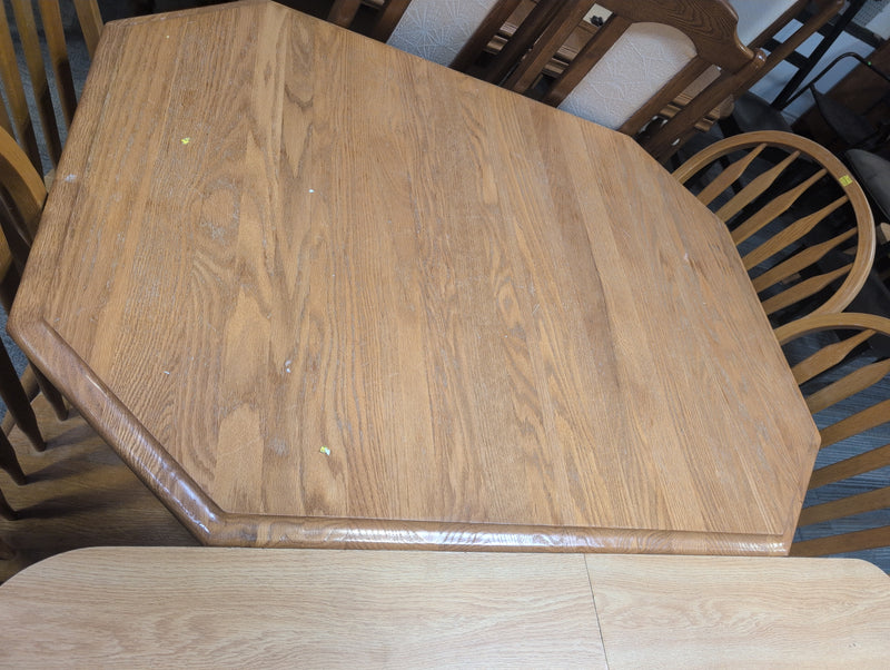 Light Brown Wooden Dining Table with 4 Matching Chairs