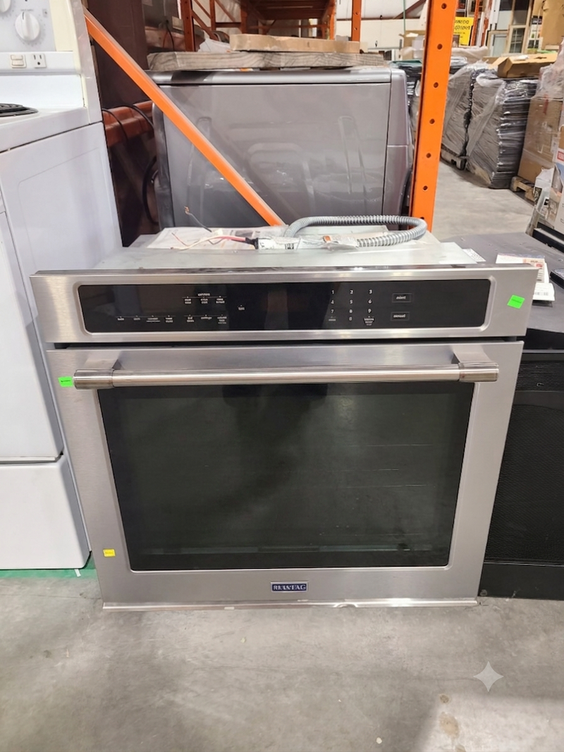 Maytag 30-Inch Stainless Steel Electric Single Built-In Wall Oven with True Convection