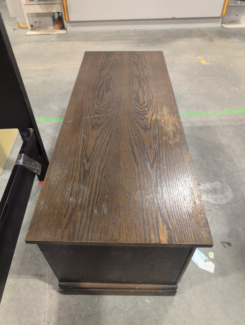 Small Cedar Lined Storage Chest