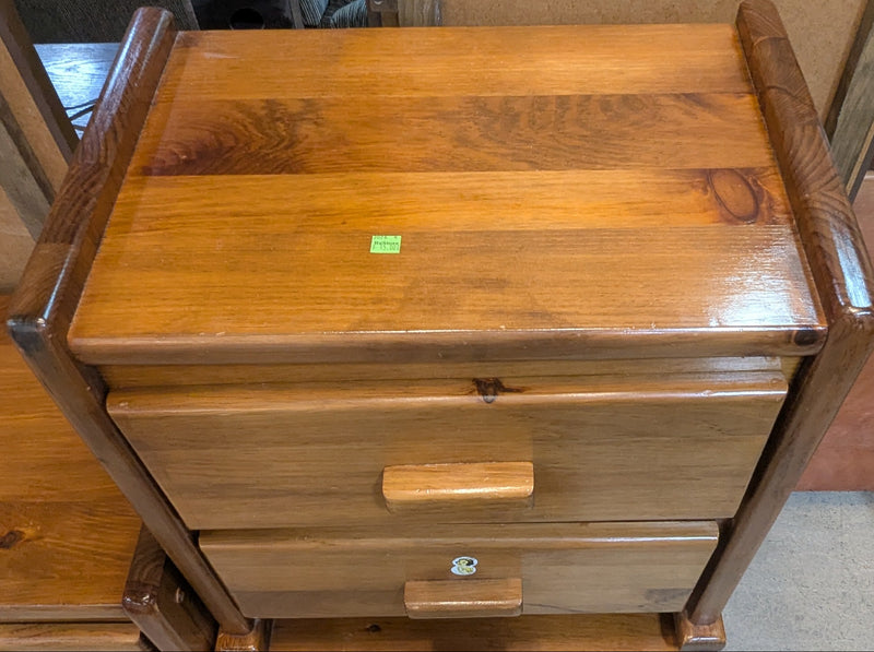 Rustic 2-Drawer Side Table