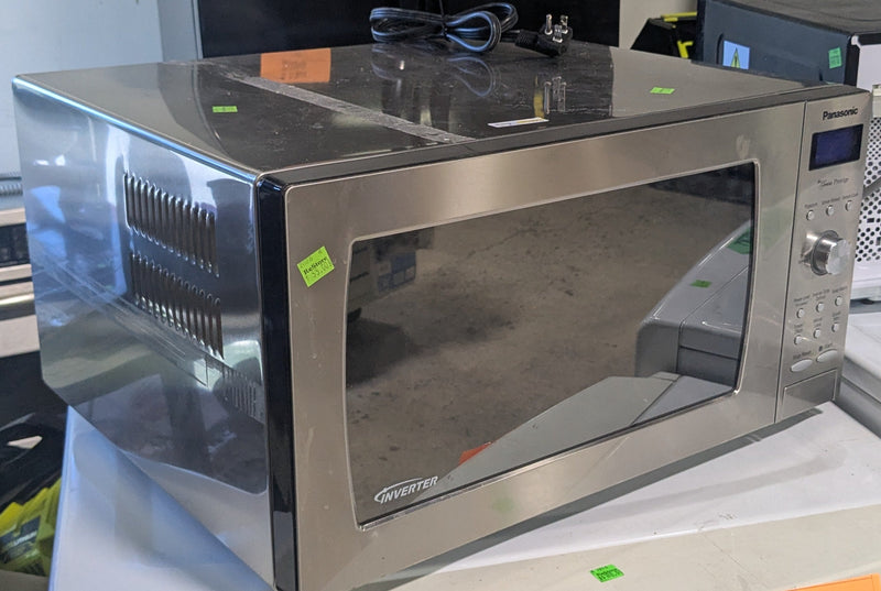 Panasonic Stainless Steel Countertop Microwave