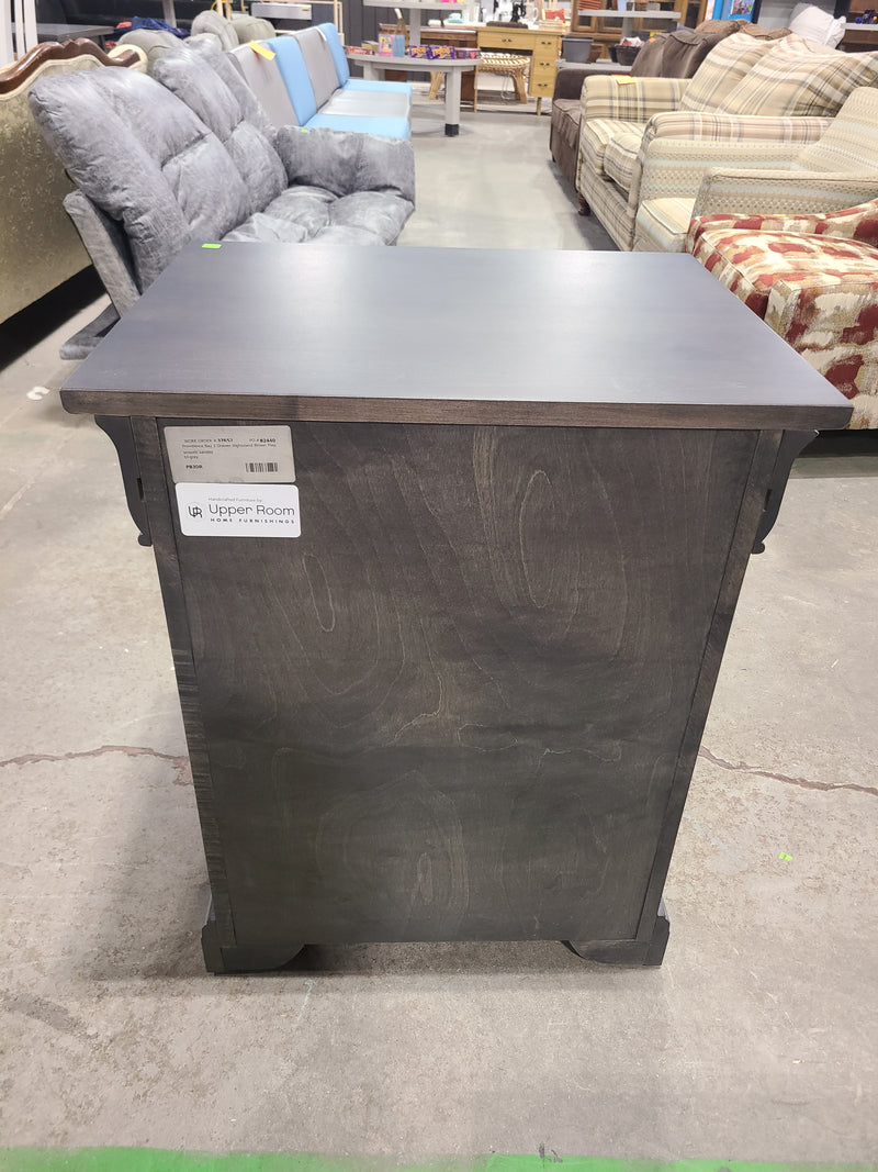 Upper Room Home Furnishings Providence Bay 2-Drawer Nightstand