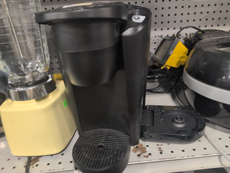 Keurig K-Latte K39 Coffee and Latte Maker (MISSING FROTHER)