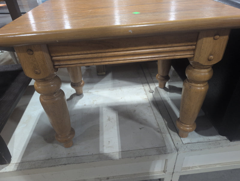 Solid Oak Sidetable