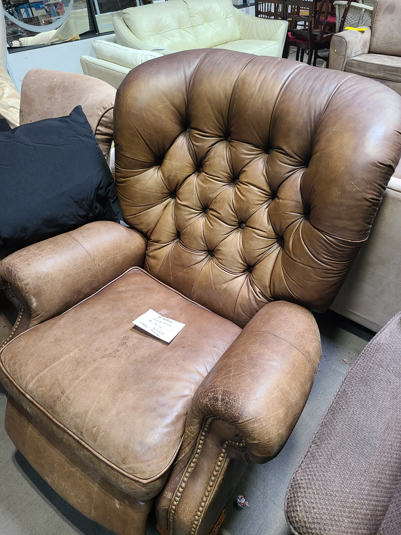 Vintage Tufted Brown Leather Recliner Armchair