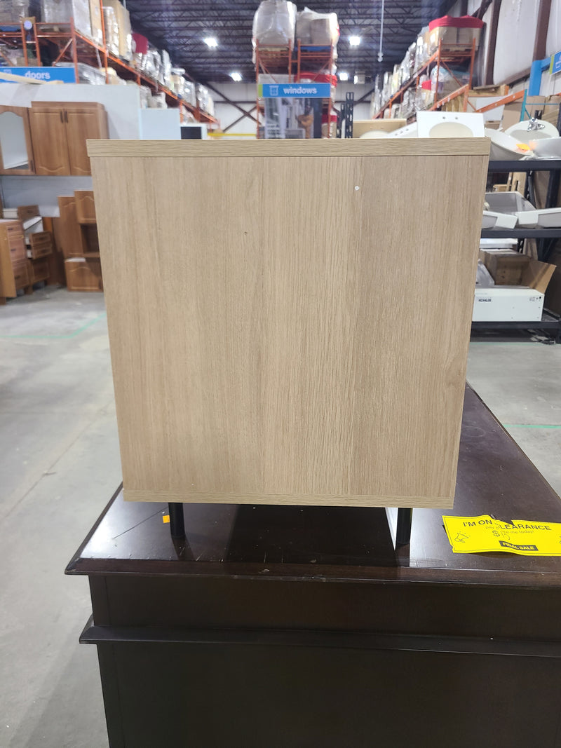 Excellent Condition Modern Light Oak 4-Door Sideboard / Credenza
