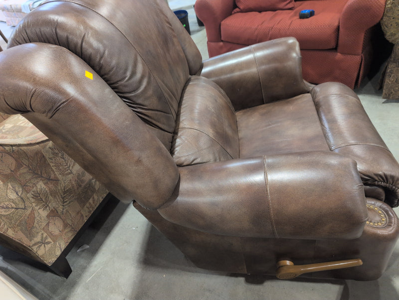 Fancy LA-Z-BOY Leather Reclining Rocking Armchair with Retractable Footrest